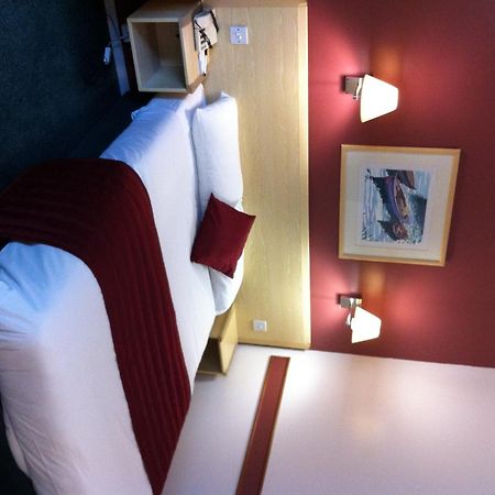 Days Inn Hotel Bradford - Leeds Бригхаус Екстериор снимка